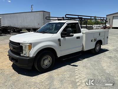 2017 Ford F250 Service Truck
