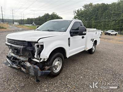 2018 Ford F250 Enclosed Service Truck