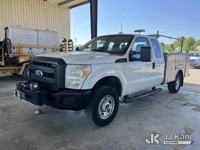 2011 Ford F-250 SD Extended-Cab Service Truck