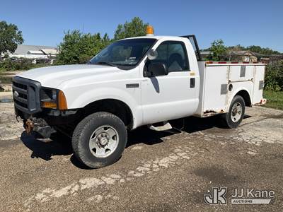2006 Ford F250 4x4 Service Truck