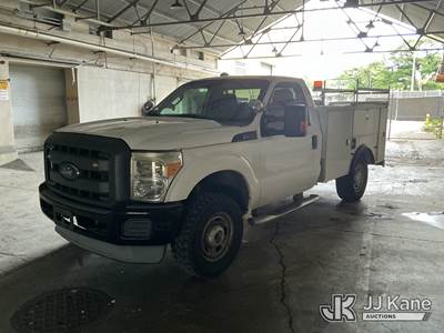 2013 Ford F250 4x4 Service Truck