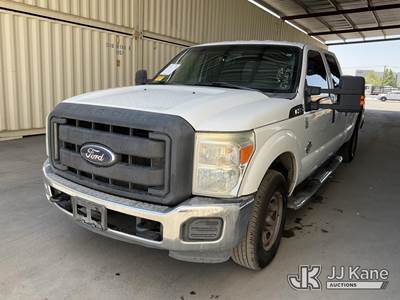 2012 Ford F-250 SD Crew-Cab Pickup Truck