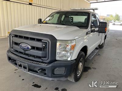 2016 Ford F-250 SD Extended-Cab Pickup Truck
