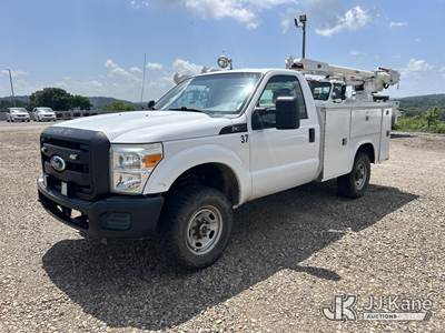 2011 Ford F-250 SD Service Truck