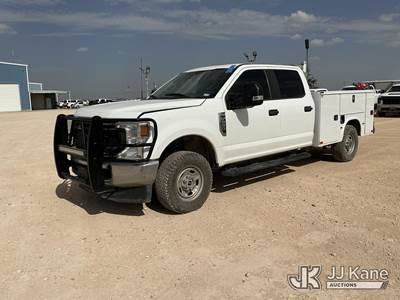 2022 Ford F250 4x4 Crew-Cab Service Truck