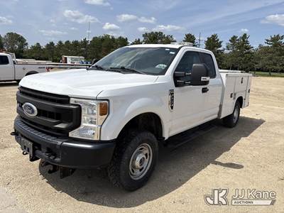 2020 Ford F250 4x4 Extended-Cab Service Truck