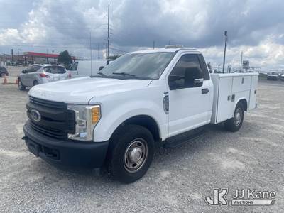 2017 Ford F-250 SD Service Truck