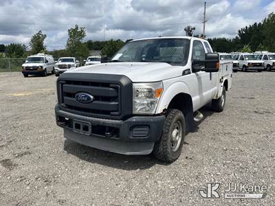 2013 Ford F-250 SD Extended-Cab Mechanics Service Truck