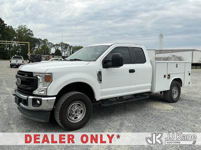 2021 Ford F250 4x4 Extended-Cab Service Truck
