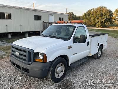 2006 Ford F-250 SD Service Truck