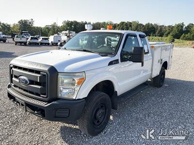 2013 Ford F-250 SD Extended-Cab Enclosed Service Truck