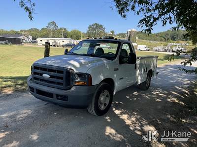 2005 Ford F-250 SD Service Truck