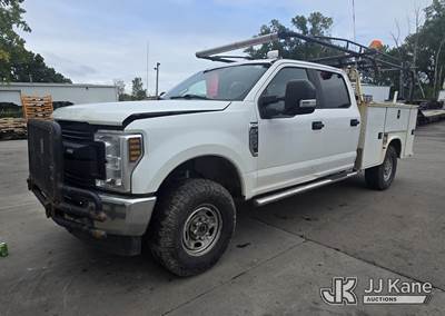 2019 Ford F-250 SD Crew-Cab Service Truck