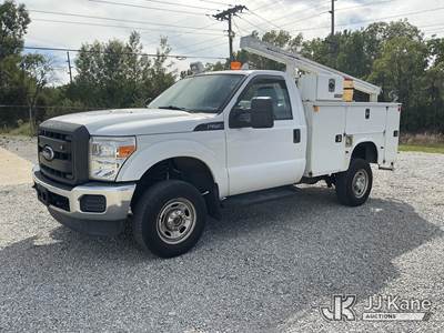 2015 Ford F250 4x4 Service Truck