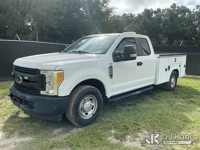 2017 Ford F-250 SD Service Truck