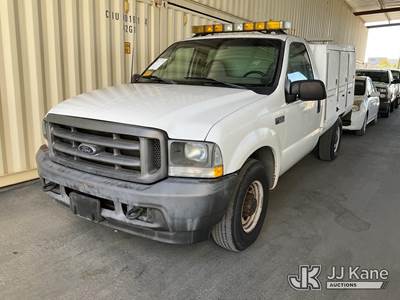 2003 Ford F-250 SD Enclosed Service Truck