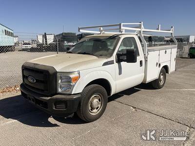 2013 Ford F-250 SD Service Truck