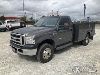 Ford F-350 Mechanic / Service Truck