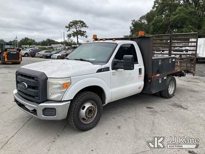 2015 Ford F-350 SD Flatbed/Service Truck