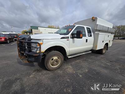 2011 Ford F350 4x4 Extended-Cab Enclosed Service Truck