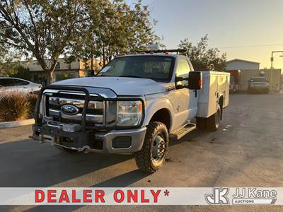 2011 Ford F-350 SD DRW 4WD Service Truck