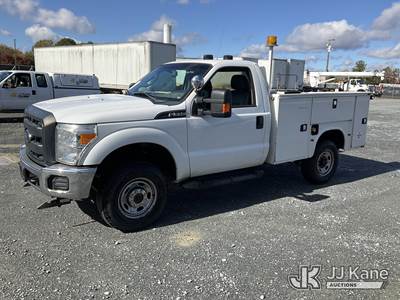 2015 Ford F350 4x4 Service Truck