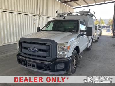 2013 Ford F-350 SD Enclosed Service Truck