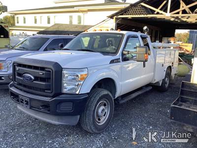 2013 Ford F-350 SD 4x4 Extended Cab Service Truck