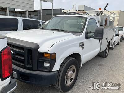 2008 Ford F-350 SD Crew-Cab Service Truck