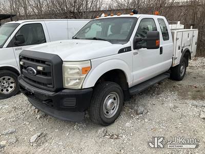2012 Ford F-350 SD Extended-Cab Enclosed Service Truck