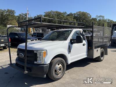 2017 Ford F-350 SD Flatbed/Service Truck