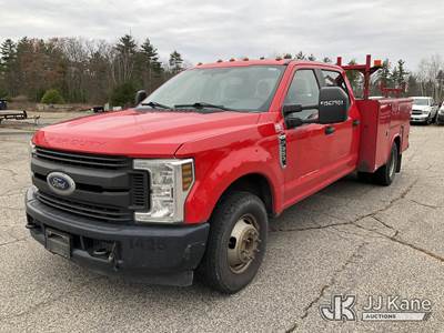2019 Ford F-350 SD Crew-Cab Service Truck