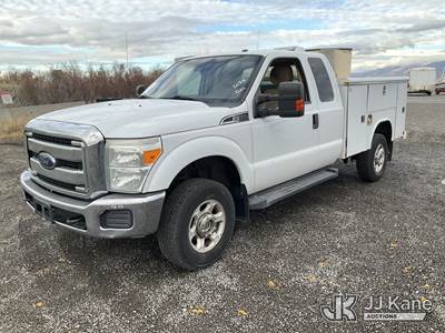 2016 Ford F350 4x4 Service Truck