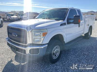 2015 Ford F-350 SD Extended-Cab Service Truck