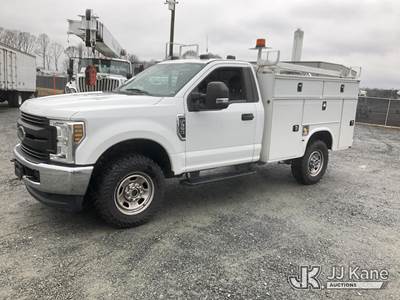 2019 Ford F350 4x4 Service Truck