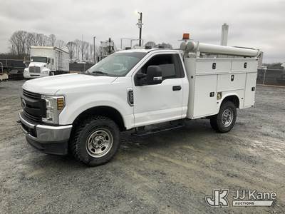 2019 Ford F350 4x4 Service Truck
