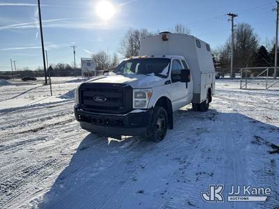 2013 Ford F350 4x4 Enclosed High-Top Service Truck