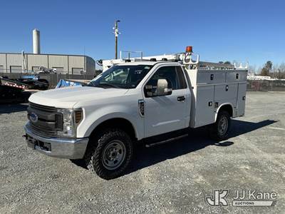 2019 Ford F350 4x4 Service Truck