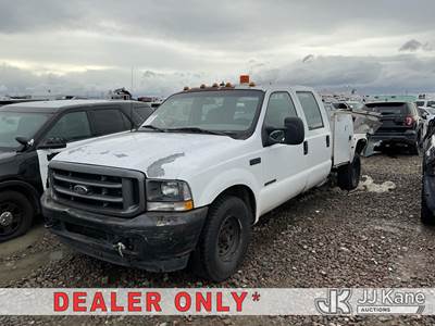 2002 Ford F-350 SD Crew-Cab Pickup Truck