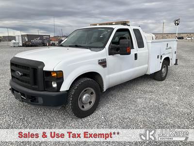 2009 Ford F350 Extended-Cab Service Truck