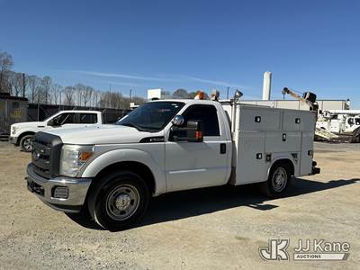 2015 Ford F350 Service Truck