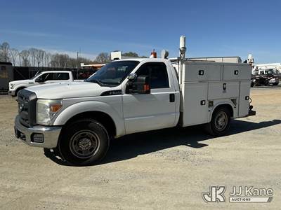 2015 Ford F350 Service Truck