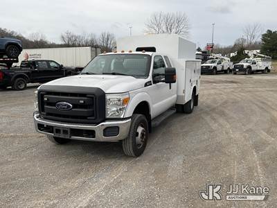 2016 Ford F-350 SD Extended-Cab Enclosed Service Truck