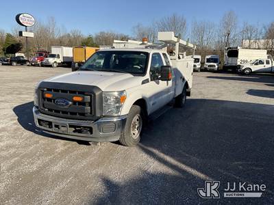 2016 Ford F-350 SD Extended-Cab Service Truck