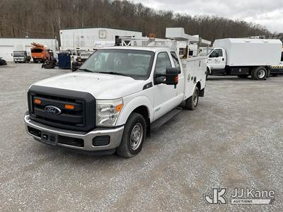 2016 Ford F-350 SD Extended-Cab Service Truck