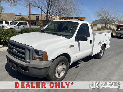 2005 Ford F-350 SD Service Truck