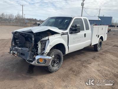 2015 Ford F-350 SD Extended-Cab Service Truck
