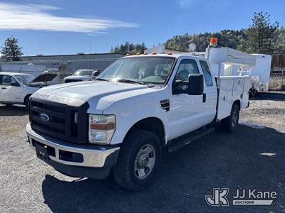 2008 Ford F-350 SD Extended-Cab Service Truck