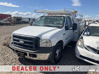 2006 Ford F-350 SD Flatbed/Service Truck