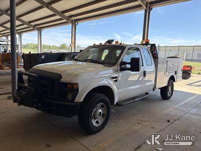 2008 Ford F-350 SD Extended-Cab Service Truck